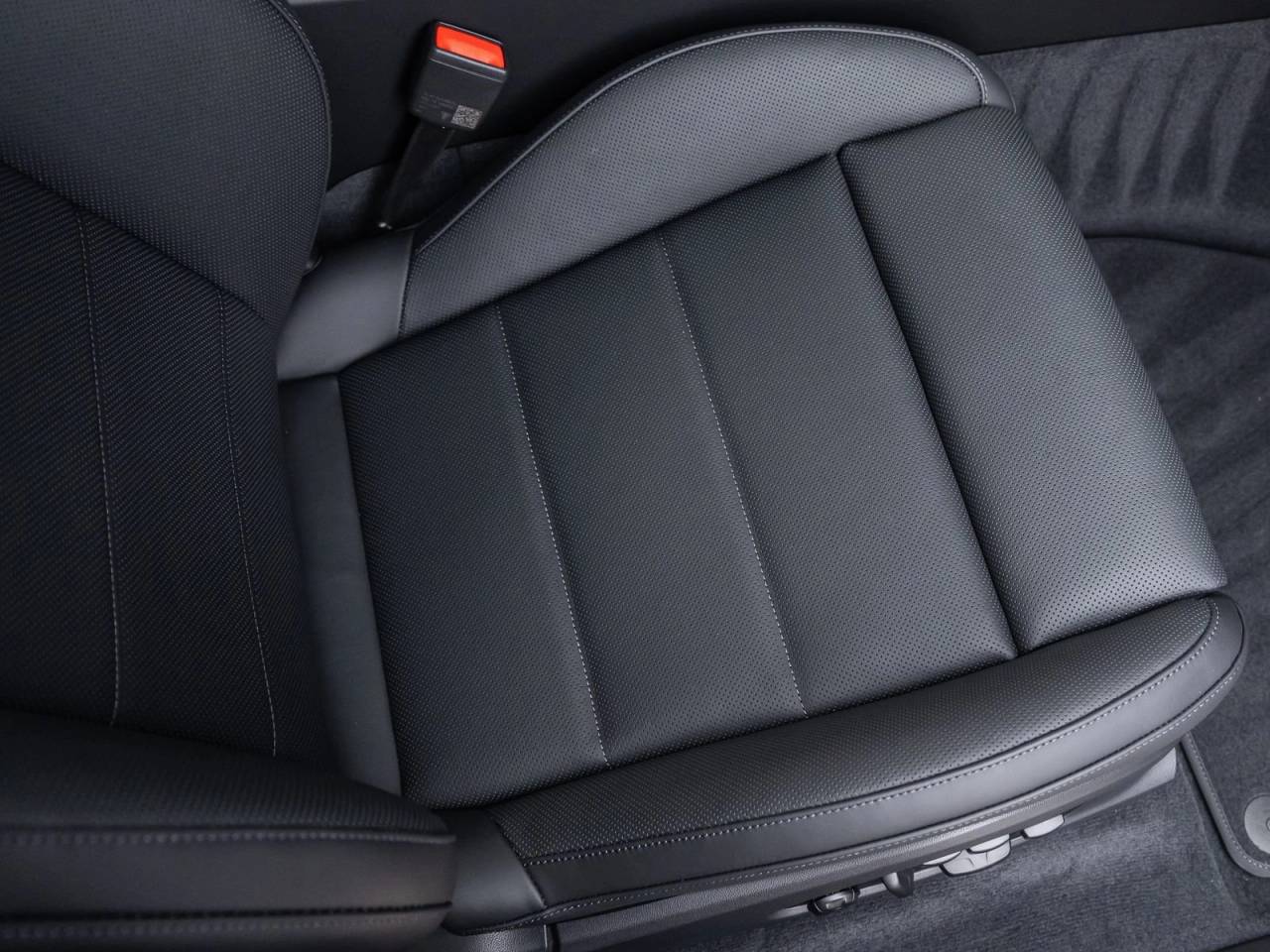 2026 Porsche Macan Electric Macan Electric