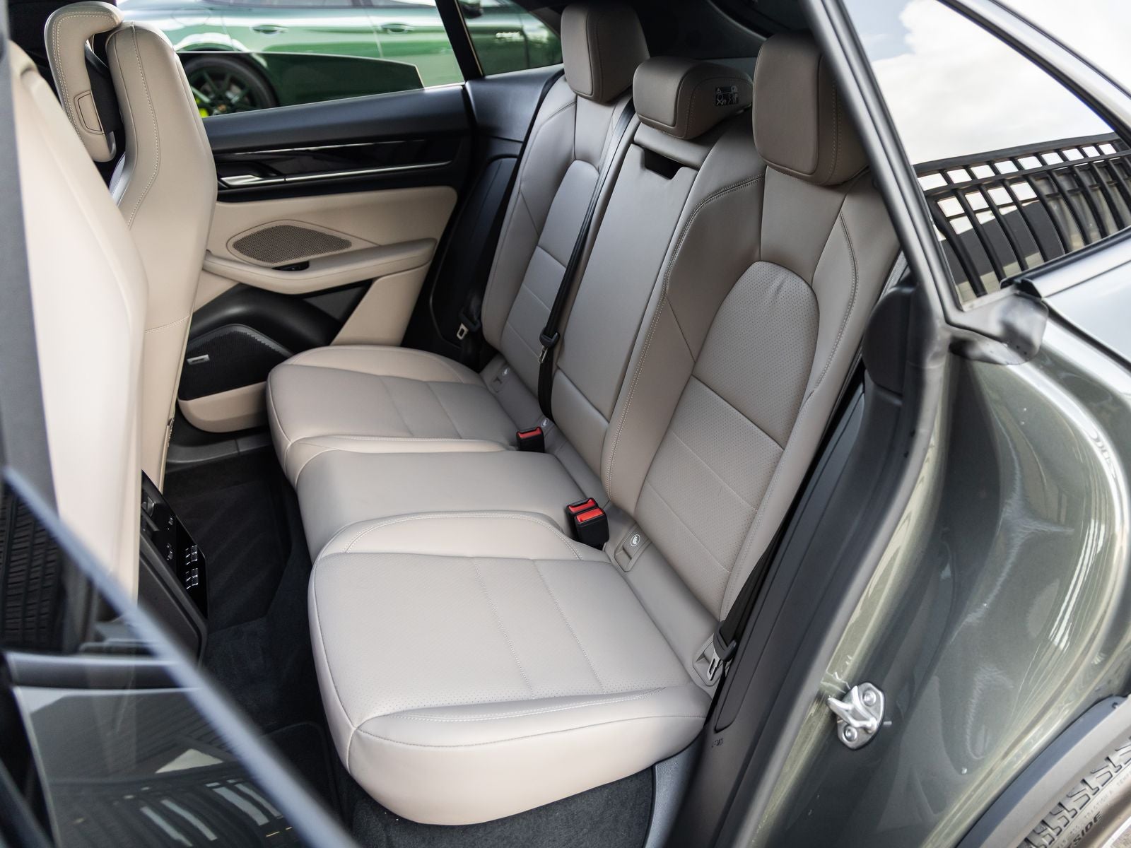 2025 Porsche Macan Electric Macan Electric