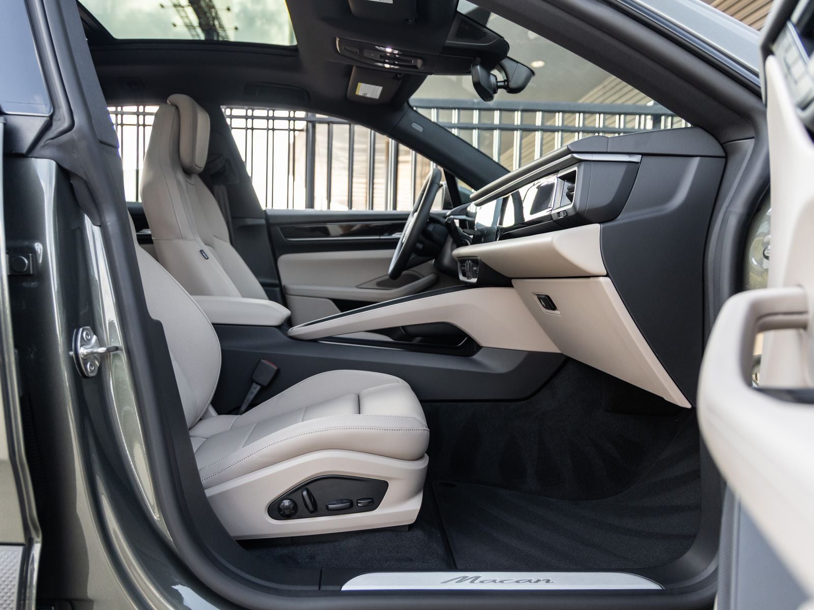 2025 Porsche Macan Electric Macan Electric