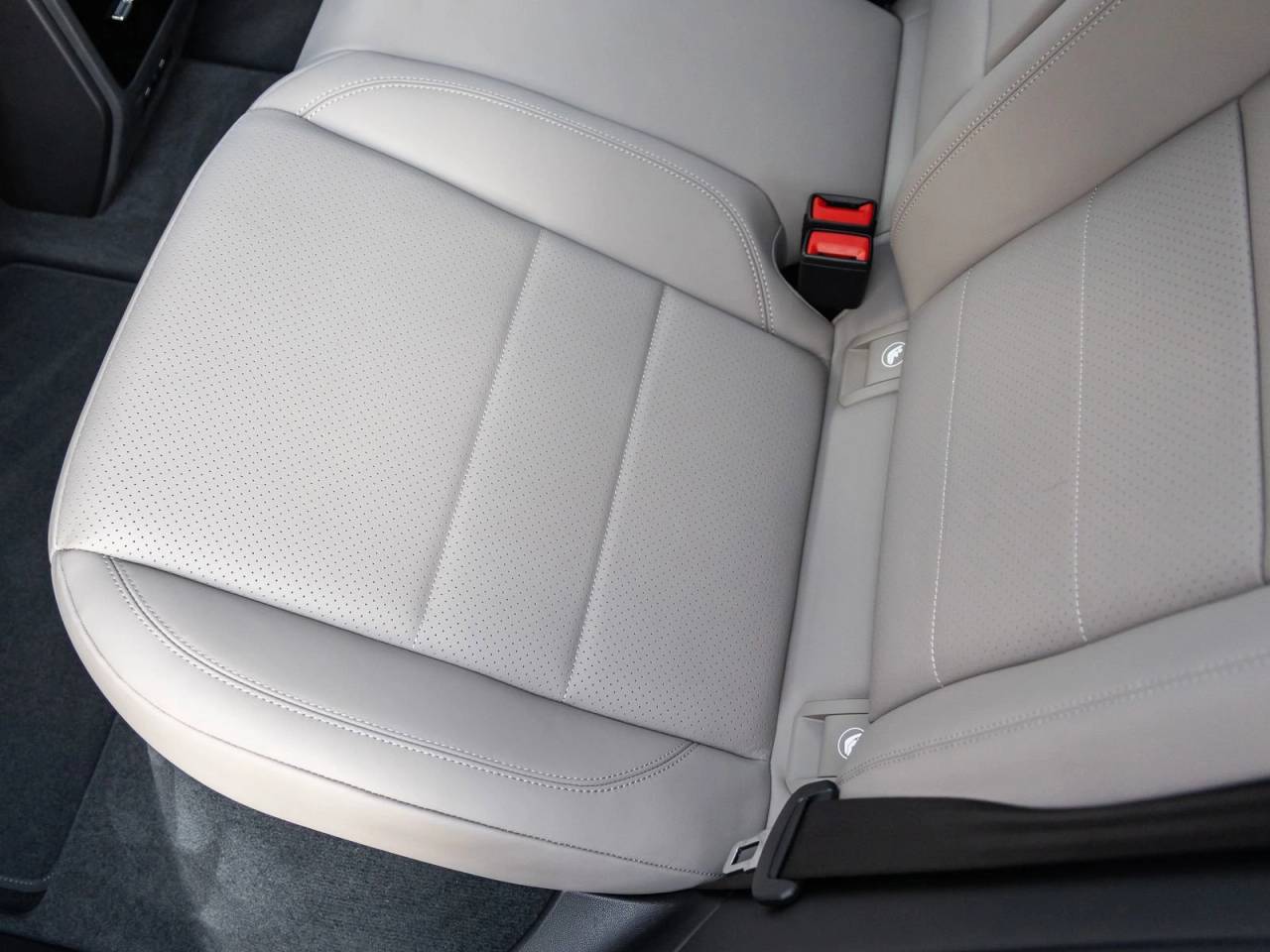 2025 Porsche Macan Electric Macan Electric