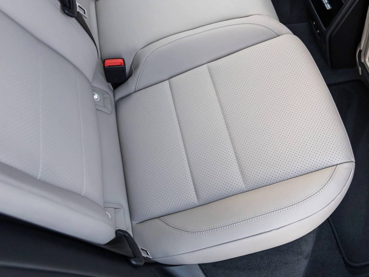 2025 Porsche Macan Electric Macan Electric