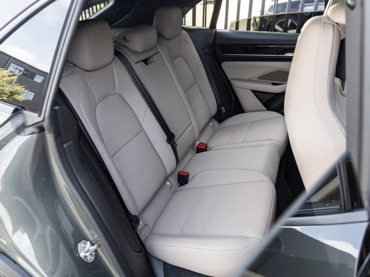 2025 Porsche Macan Electric Macan Electric