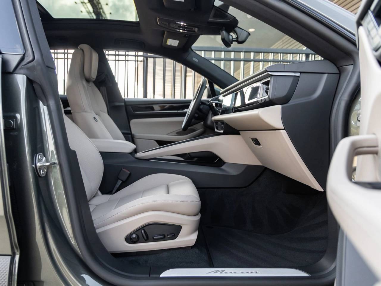 2025 Porsche Macan Electric Macan Electric