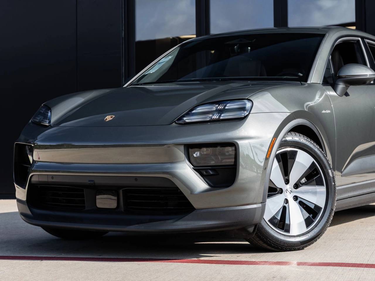 2025 Porsche Macan Electric Macan Electric