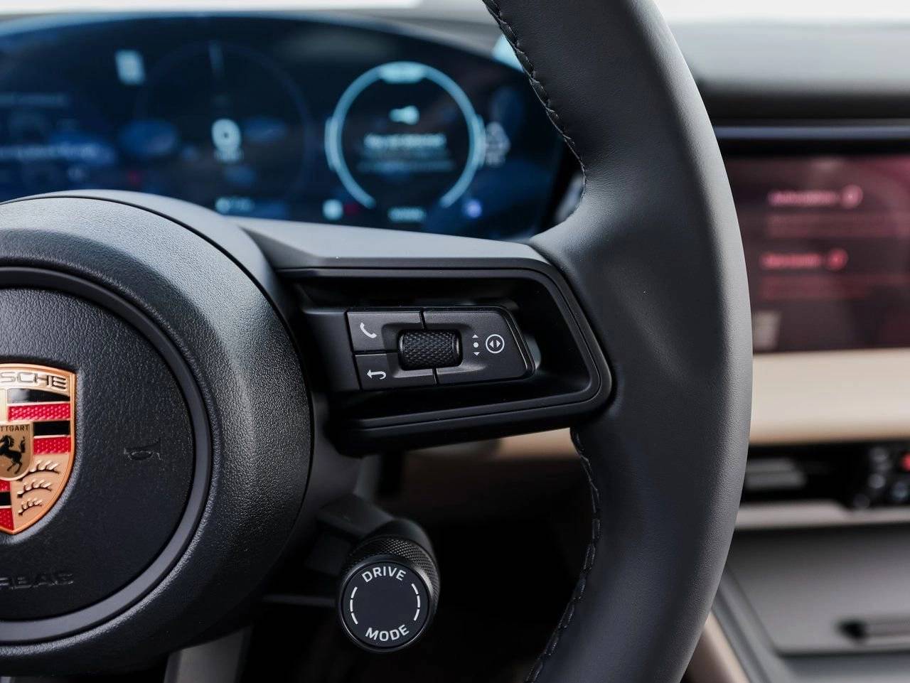 2025 Porsche Macan Electric