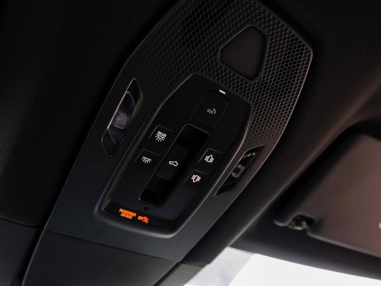 2025 Porsche Macan Electric