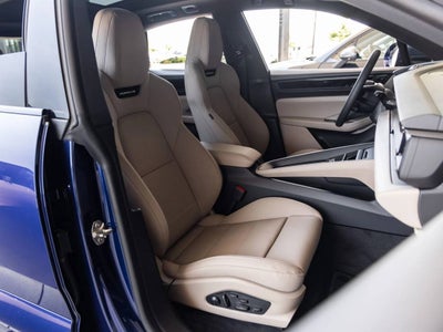 2025 Porsche Macan Electric