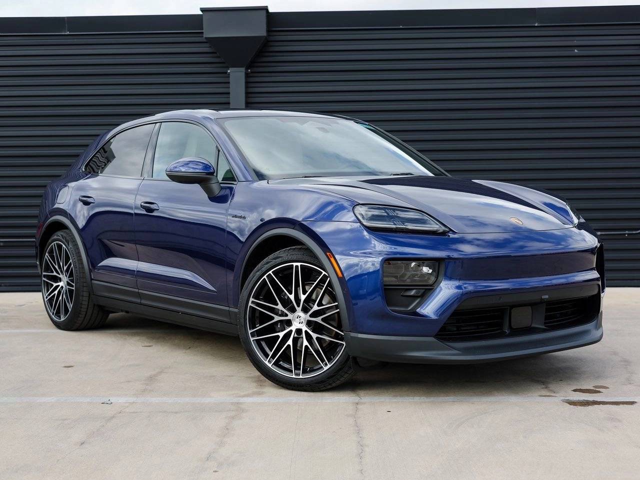 2025 Porsche Macan Electric