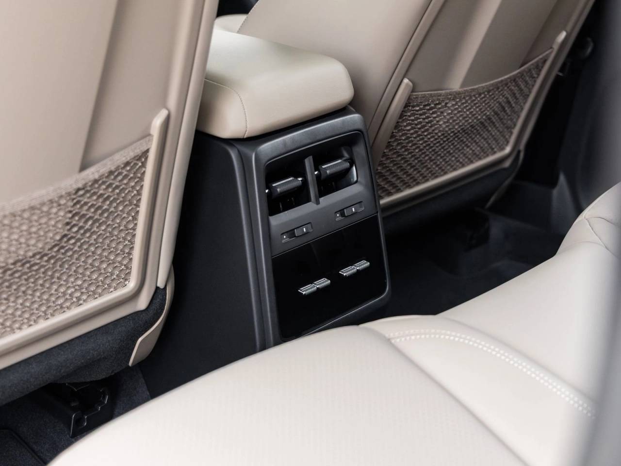 2026 Porsche Macan Electric