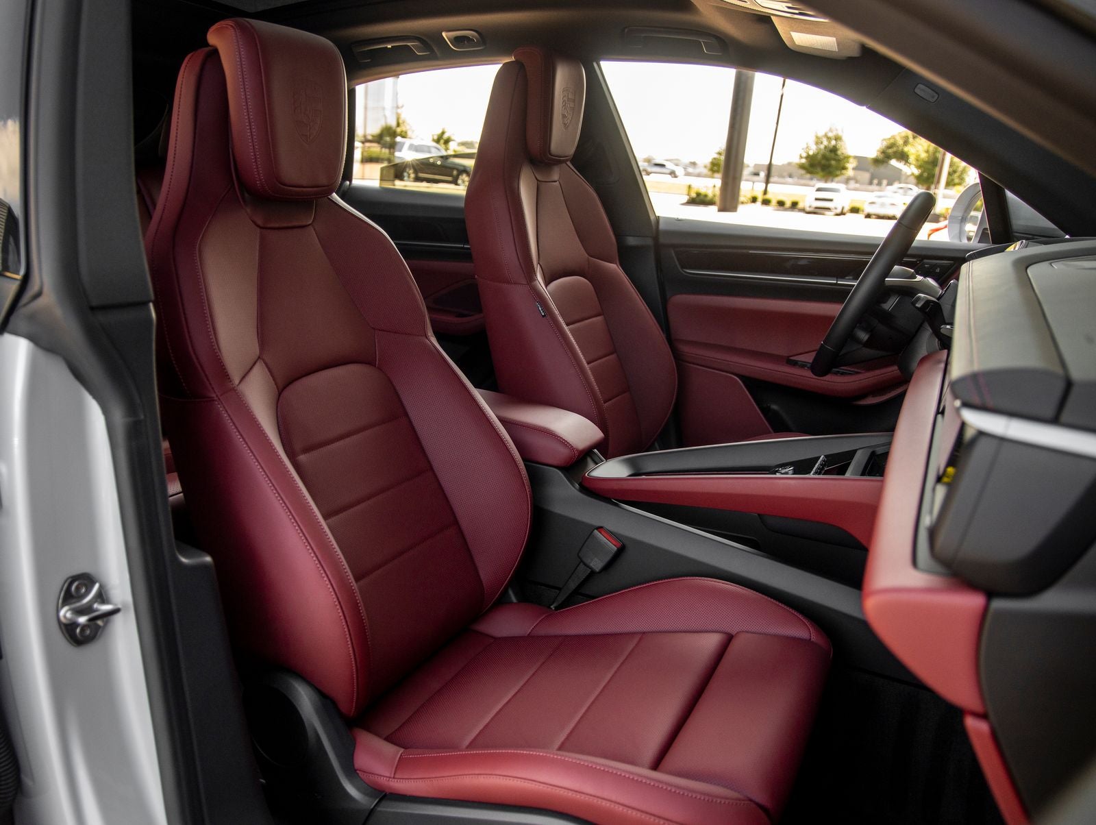 2026 Porsche Macan Macan Electric