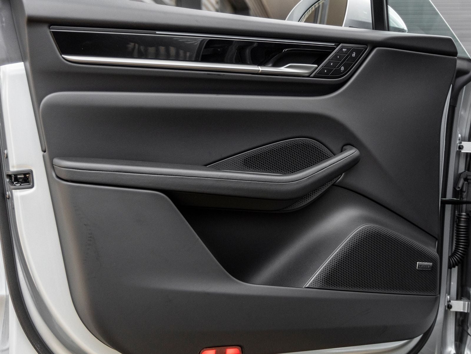 2025 Porsche Macan Electric Macan Electric