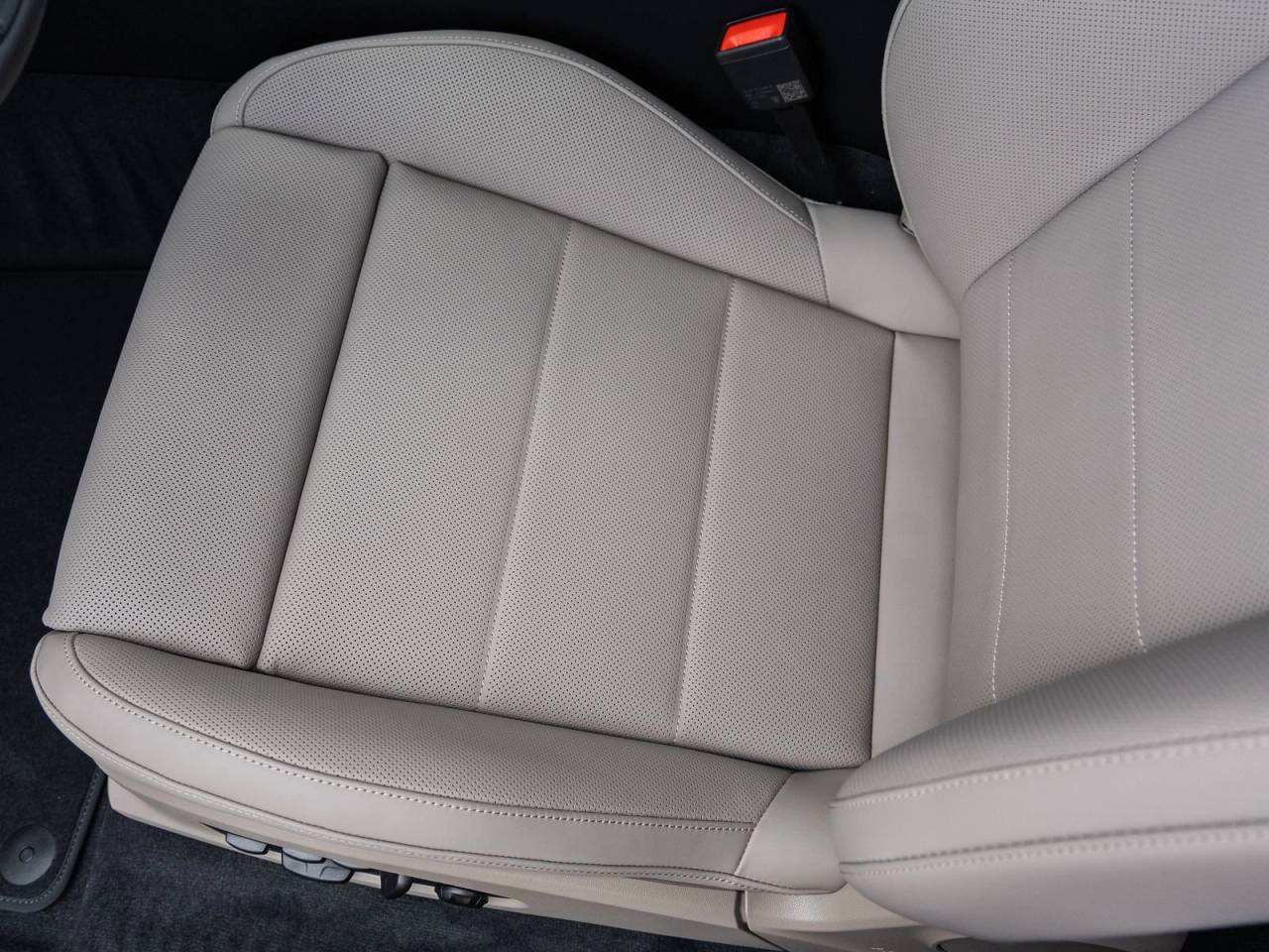 2026 Porsche Macan Electric Macan Electric