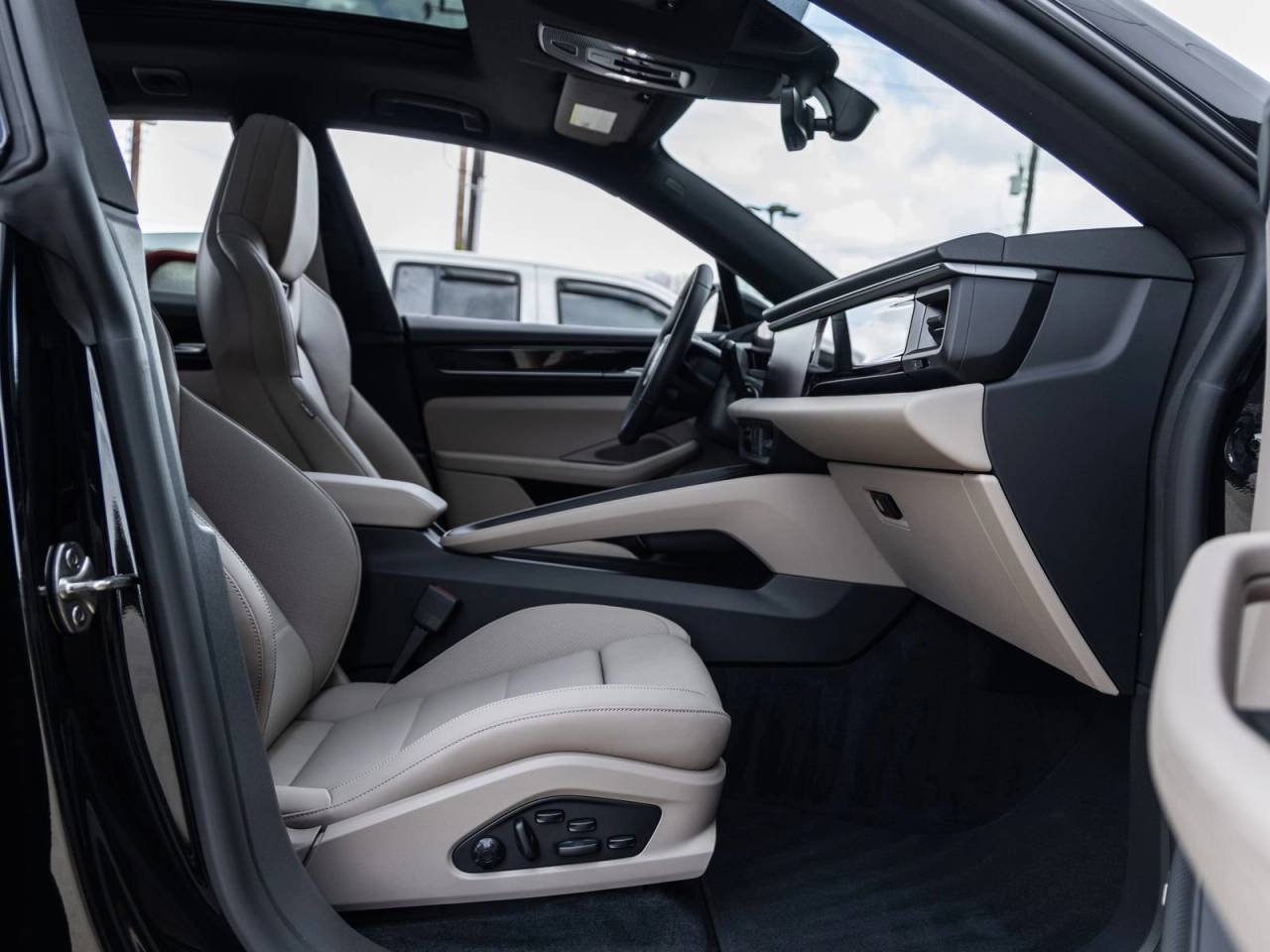 2026 Porsche Macan Electric Macan Electric