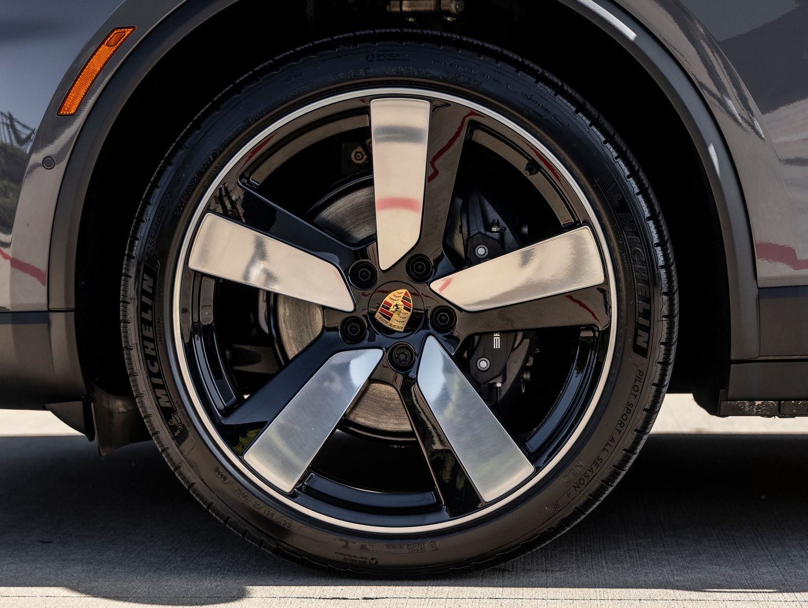 2026 Porsche Macan Macan Electric