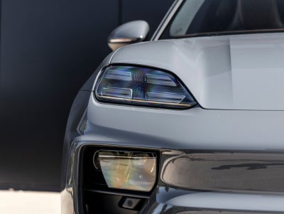 2026 Porsche Macan Macan Electric