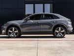 2026 Porsche Macan Macan Electric