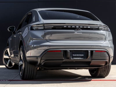 2026 Porsche Macan Macan Electric