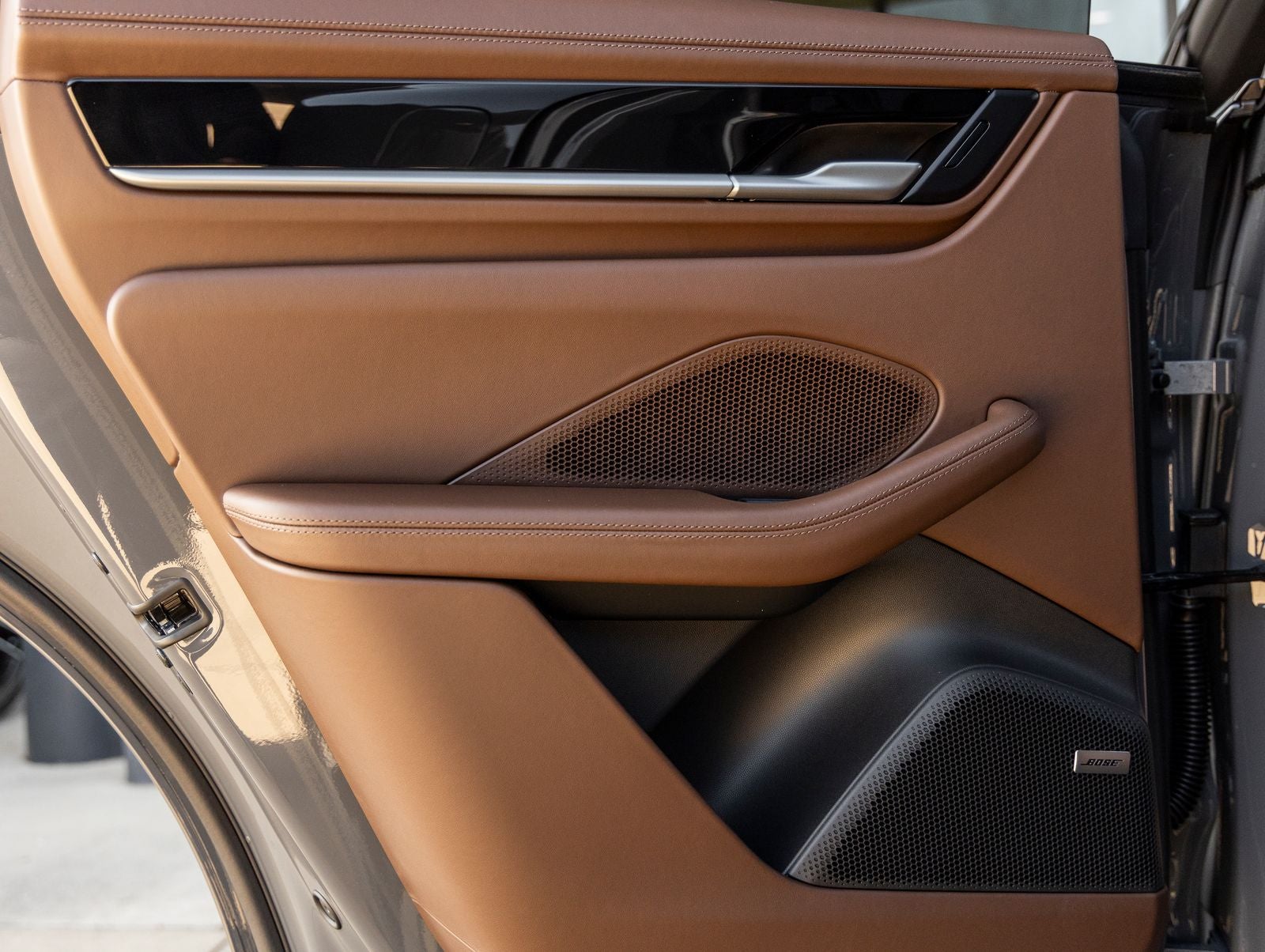 2026 Porsche Macan Macan Electric
