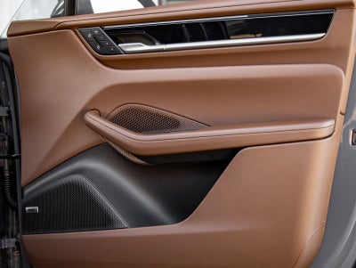 2026 Porsche Macan Macan Electric