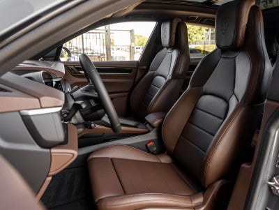 2026 Porsche Macan Macan Electric