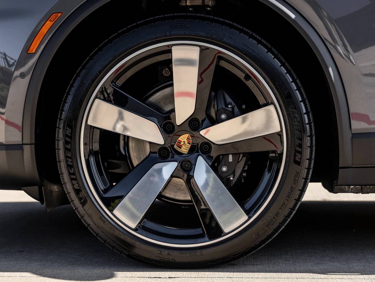 2026 Porsche Macan Macan Electric