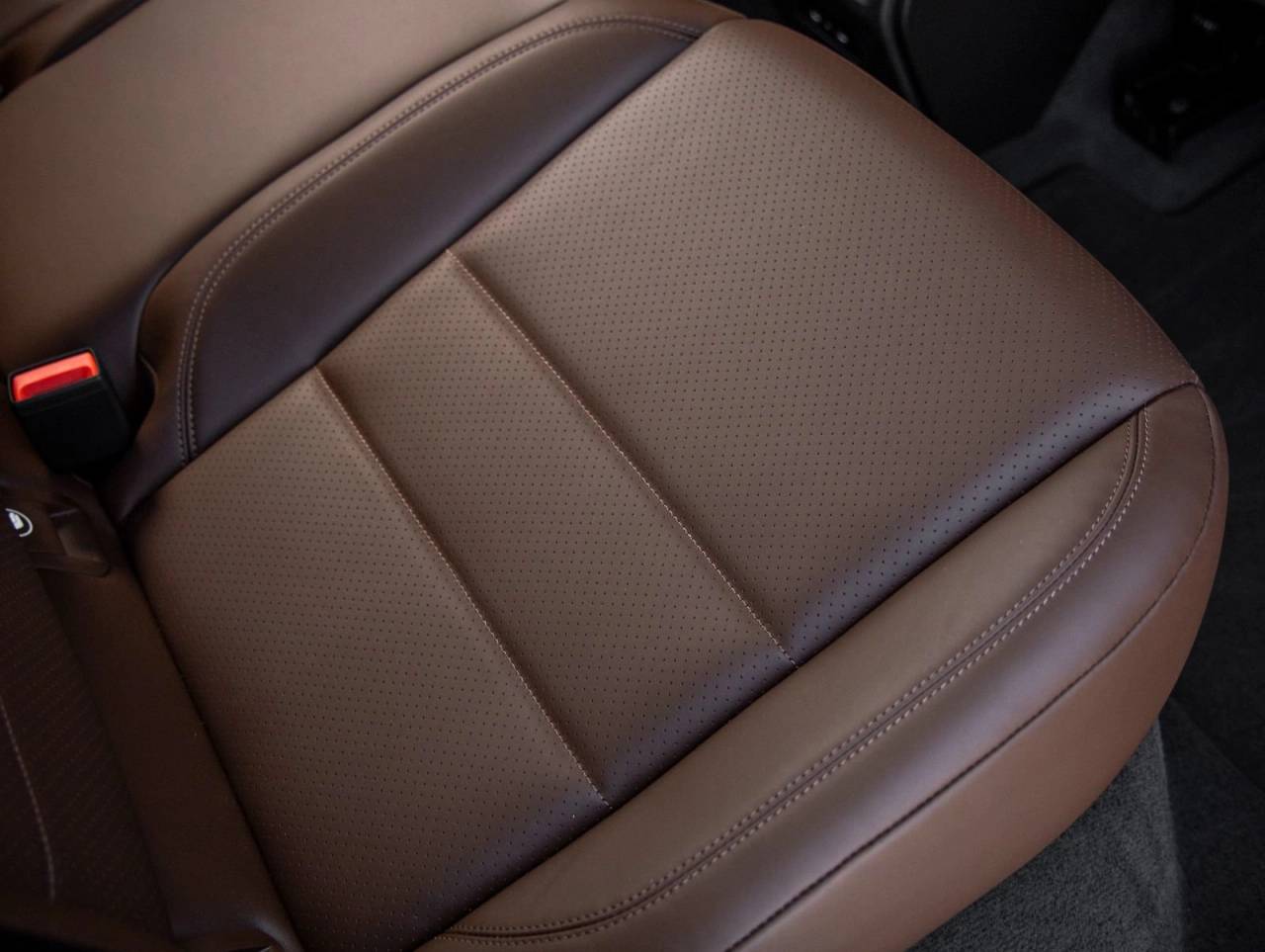 2026 Porsche Macan Macan Electric