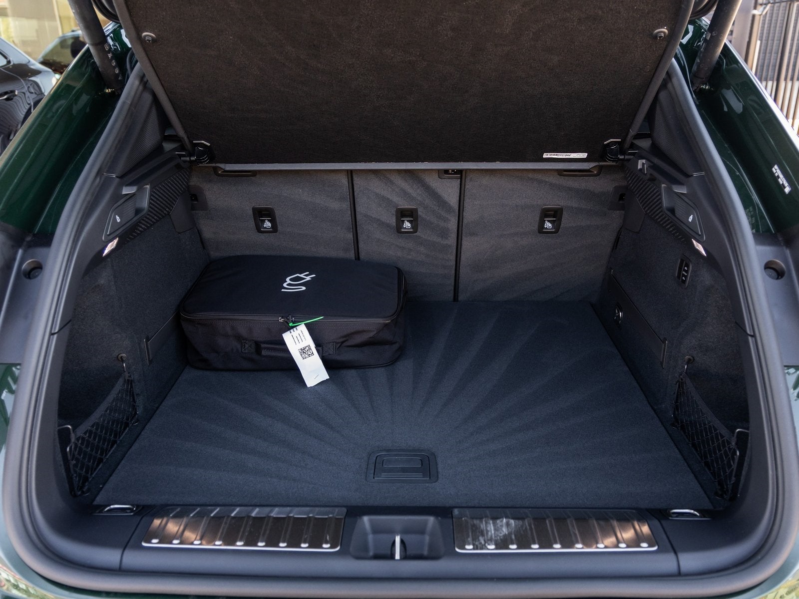 2025 Porsche Macan Electric Macan Electric