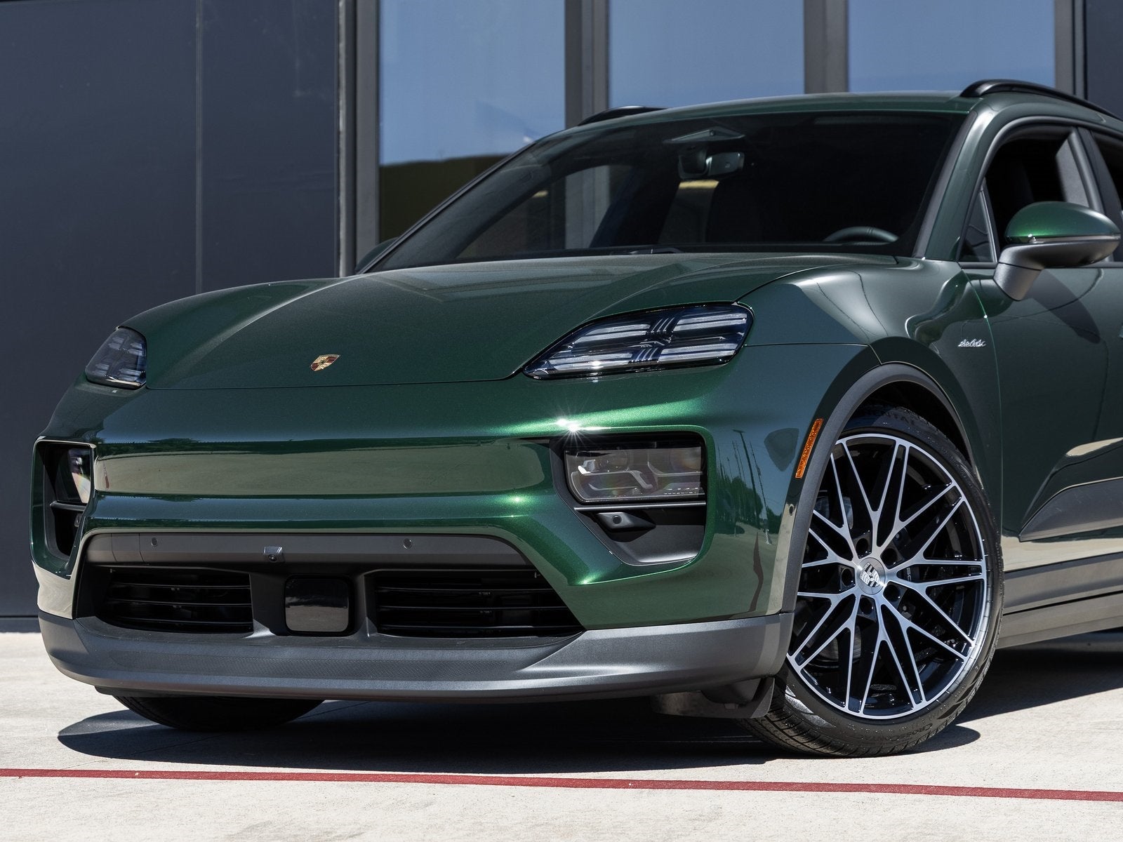 2025 Porsche Macan Electric Macan Electric