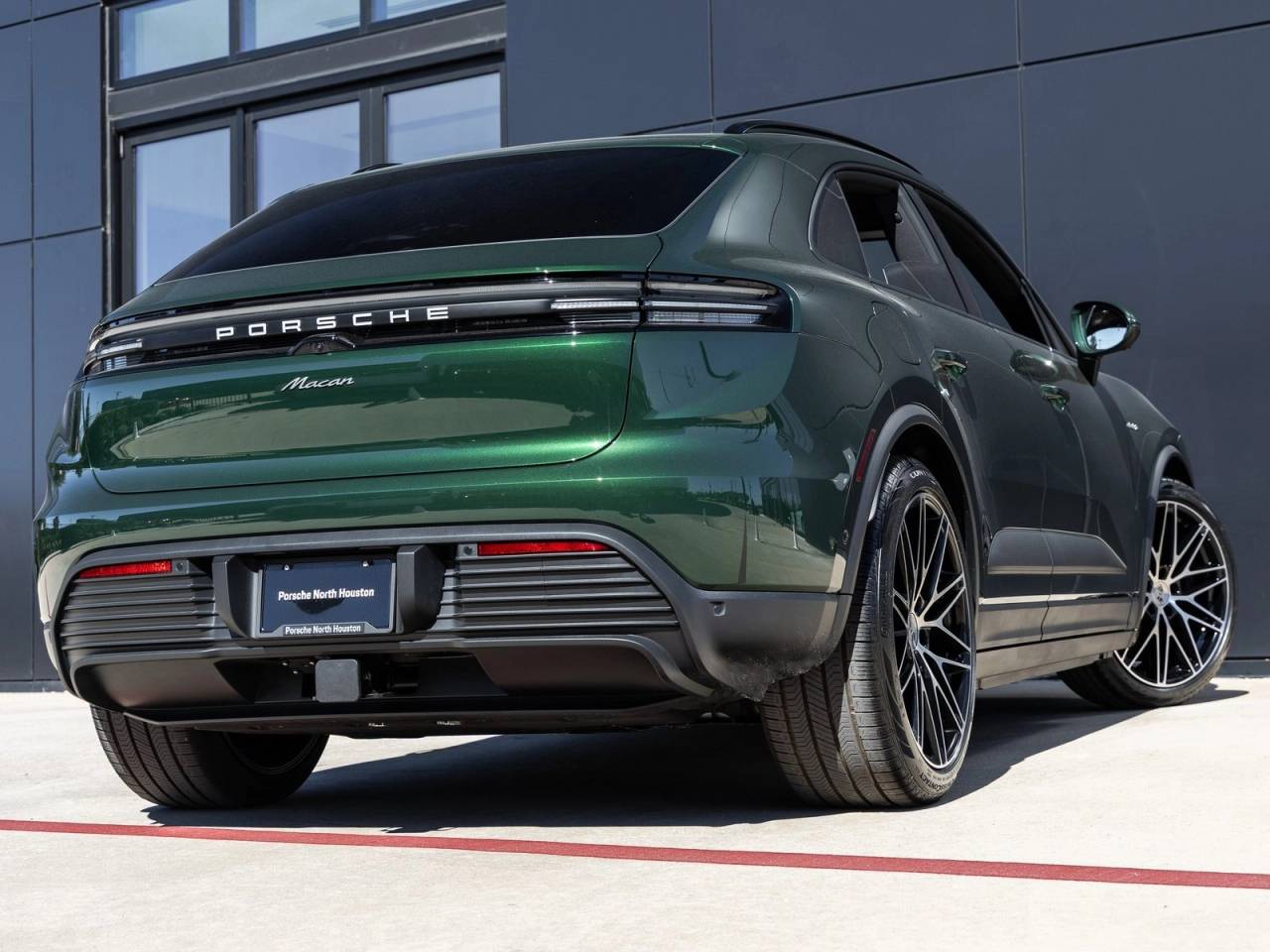 2025 Porsche Macan Electric Macan Electric