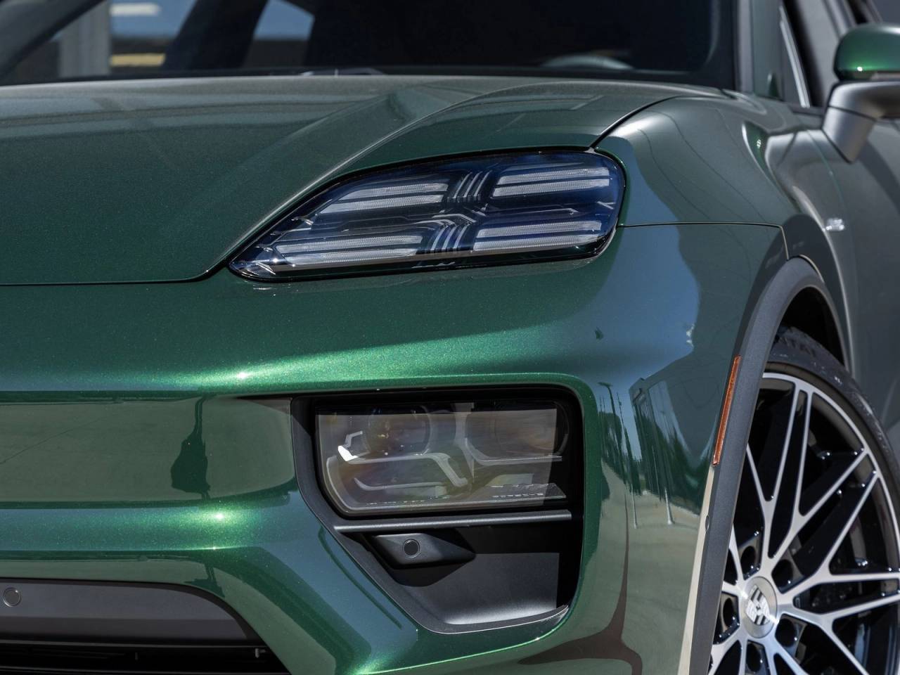 2025 Porsche Macan Electric Macan Electric