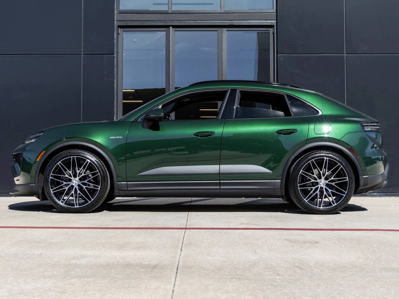 2025 Porsche Macan Electric Macan Electric