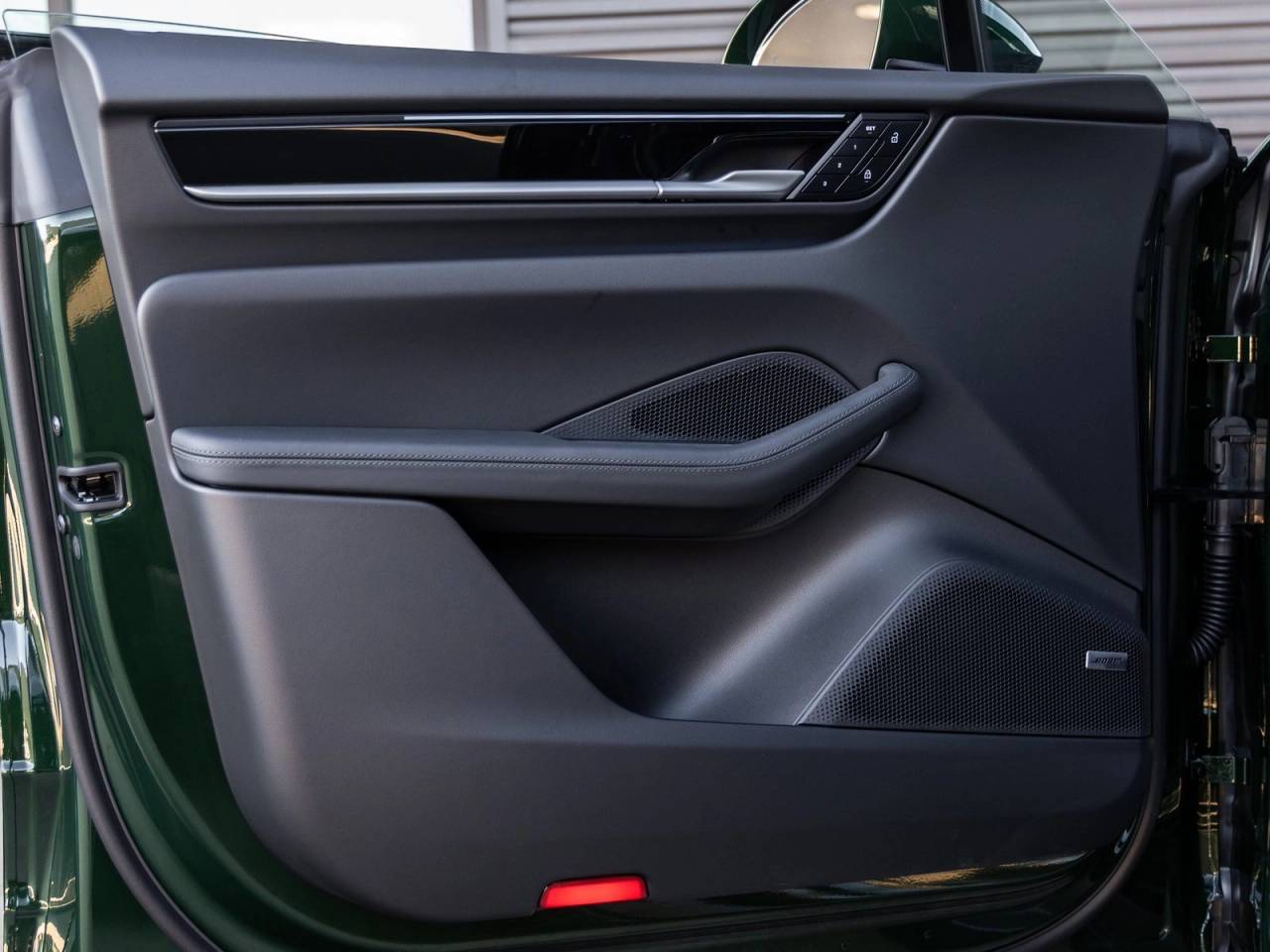 2025 Porsche Macan Electric Macan Electric