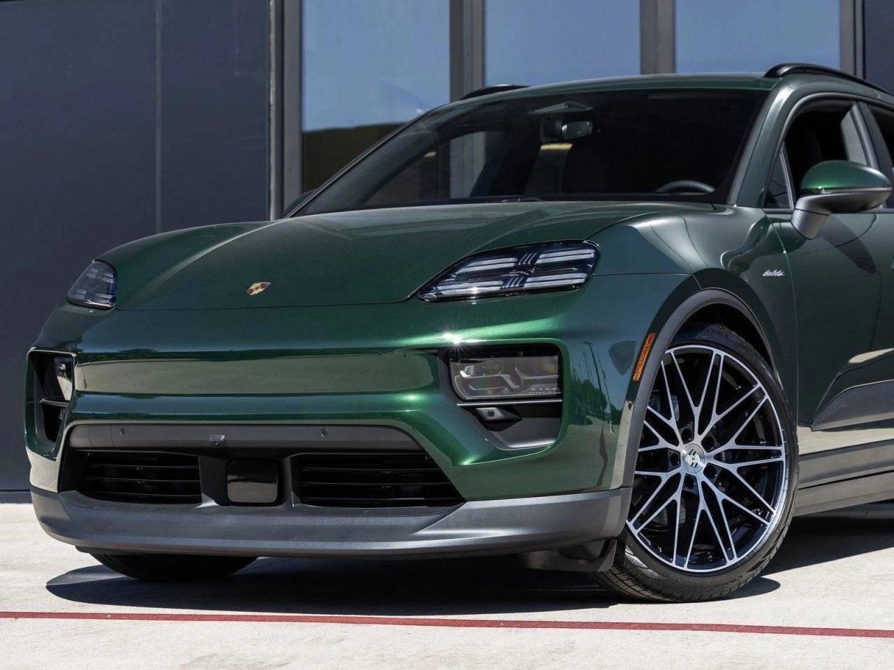 2025 Porsche Macan Electric Macan Electric