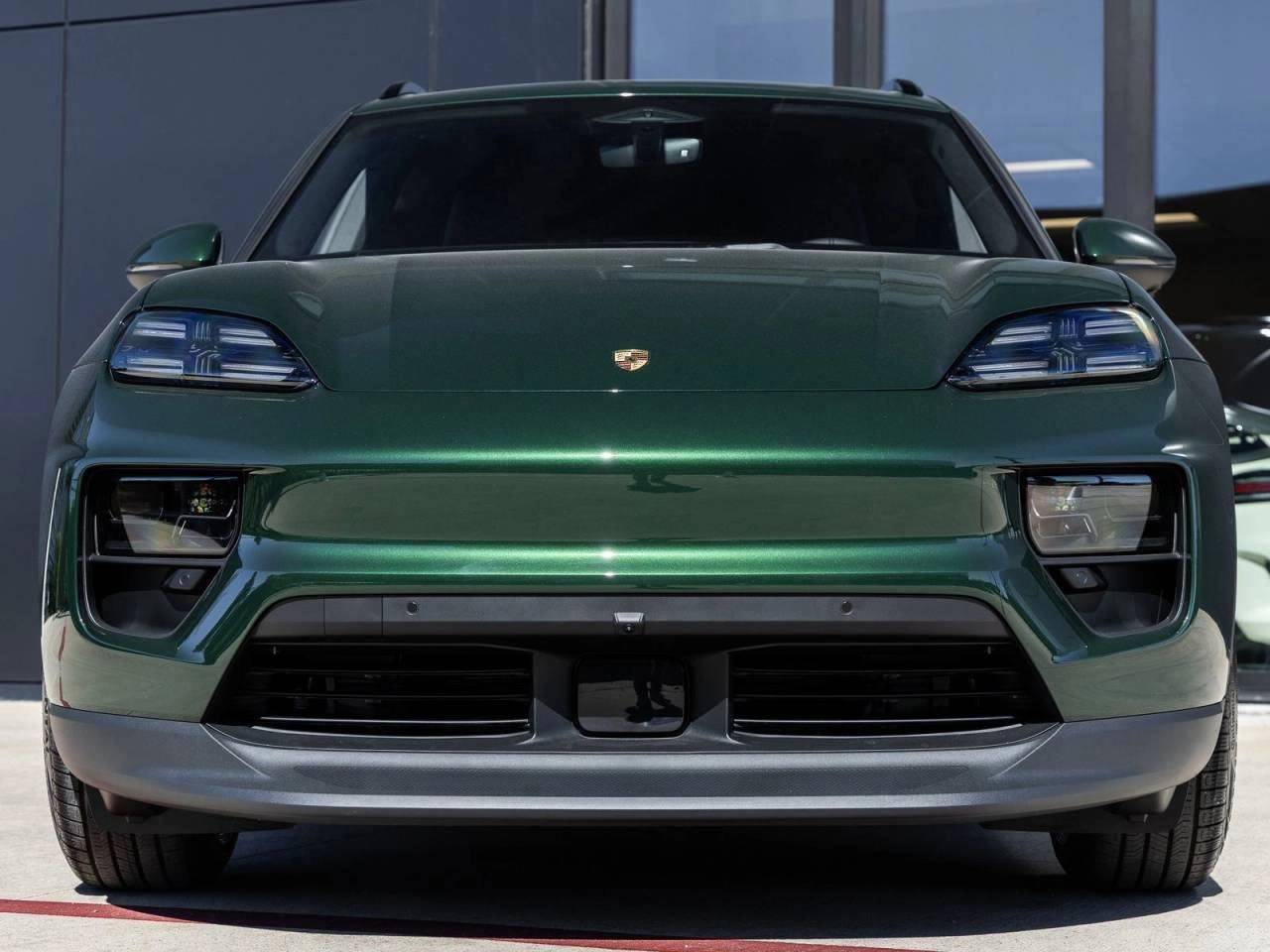 2025 Porsche Macan Electric Macan Electric