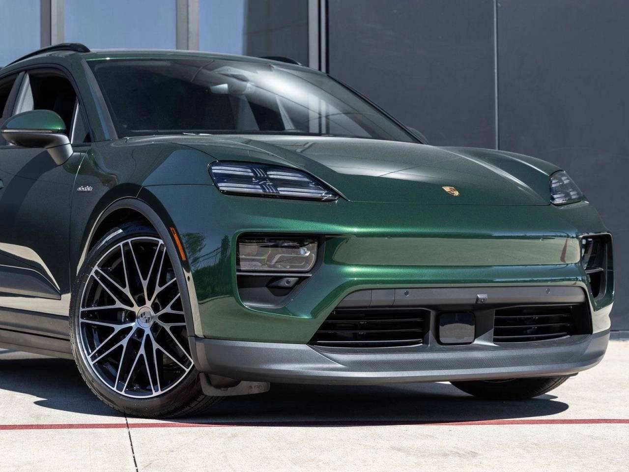 2025 Porsche Macan Electric Macan Electric