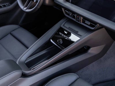 2025 Porsche Macan Electric Macan Electric