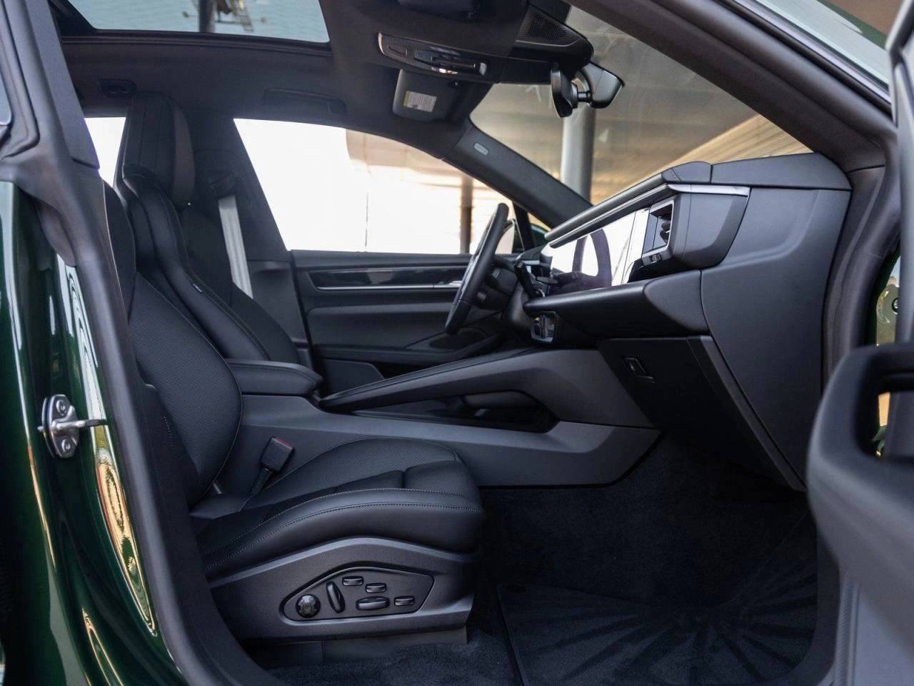 2025 Porsche Macan Electric Macan Electric