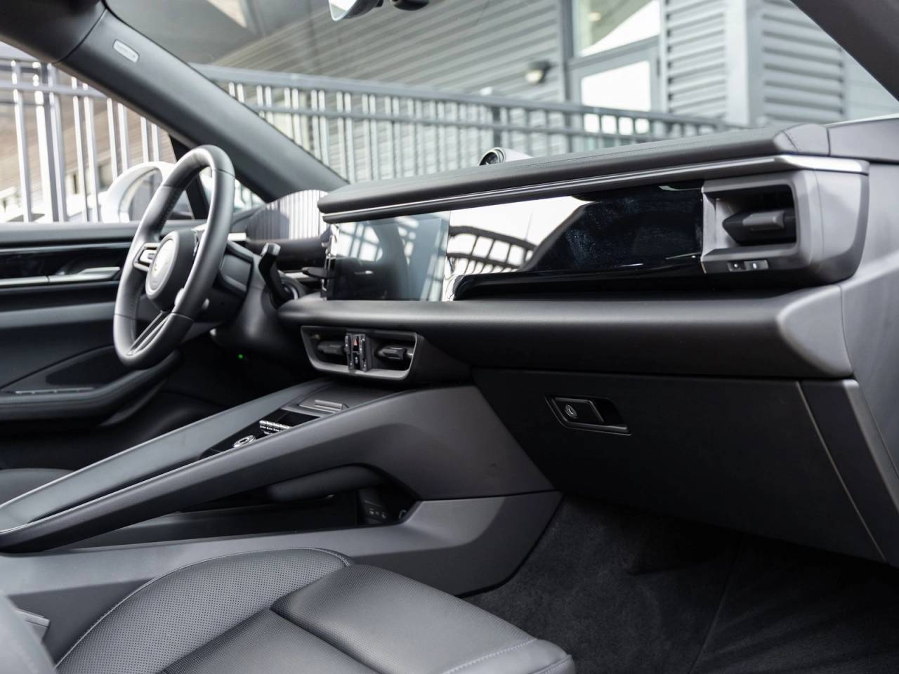 2025 Porsche Macan Electric Macan Electric