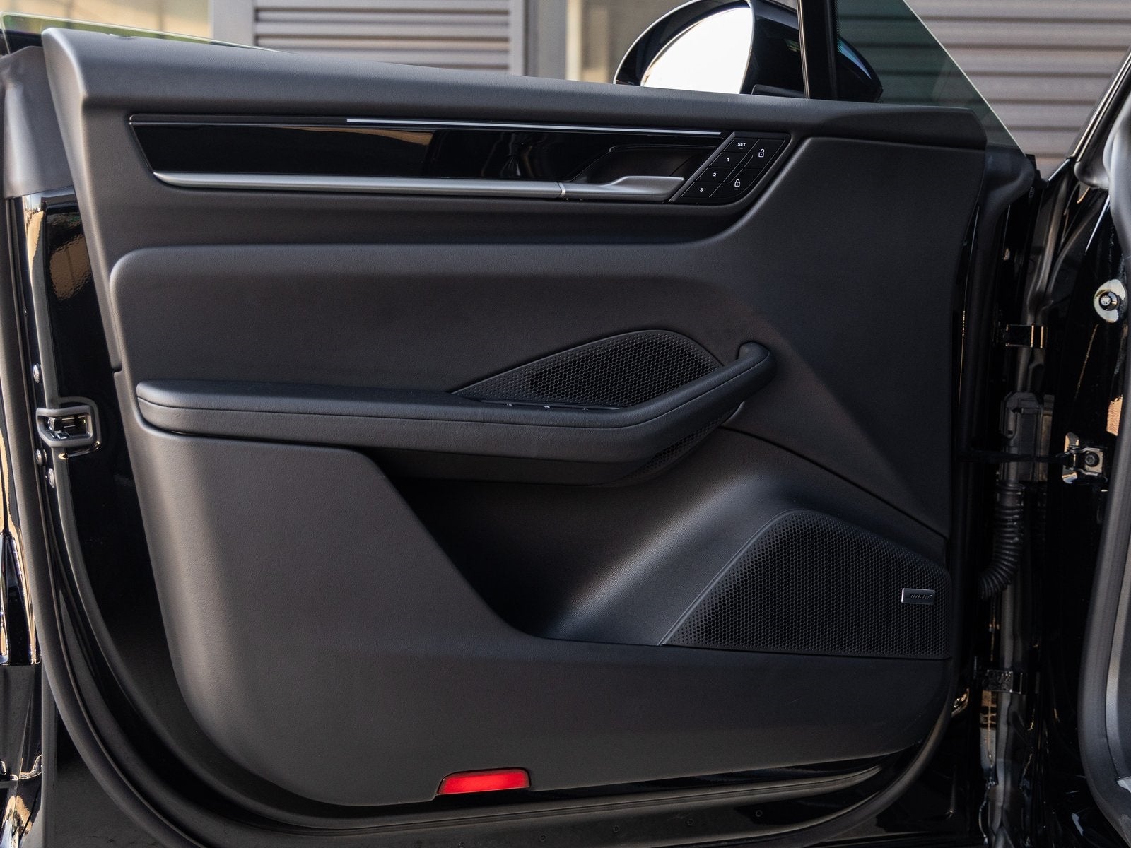 2025 Porsche Macan Electric Macan Electric