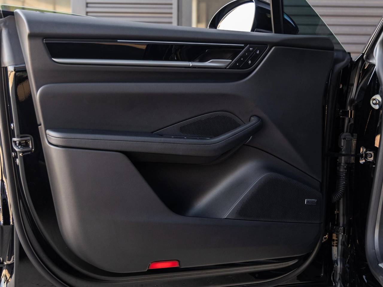 2025 Porsche Macan Electric Macan Electric