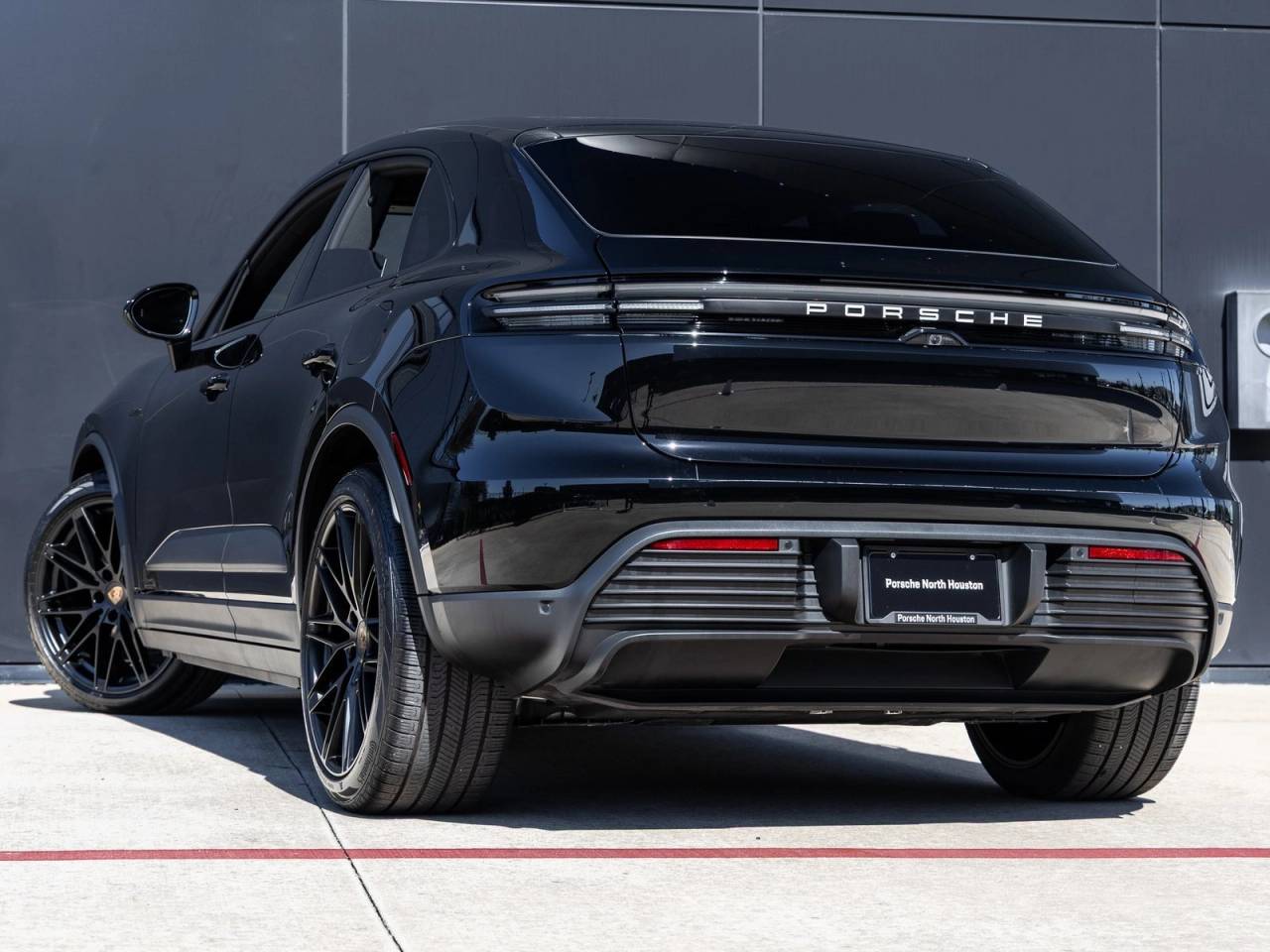 2025 Porsche Macan Electric Macan Electric