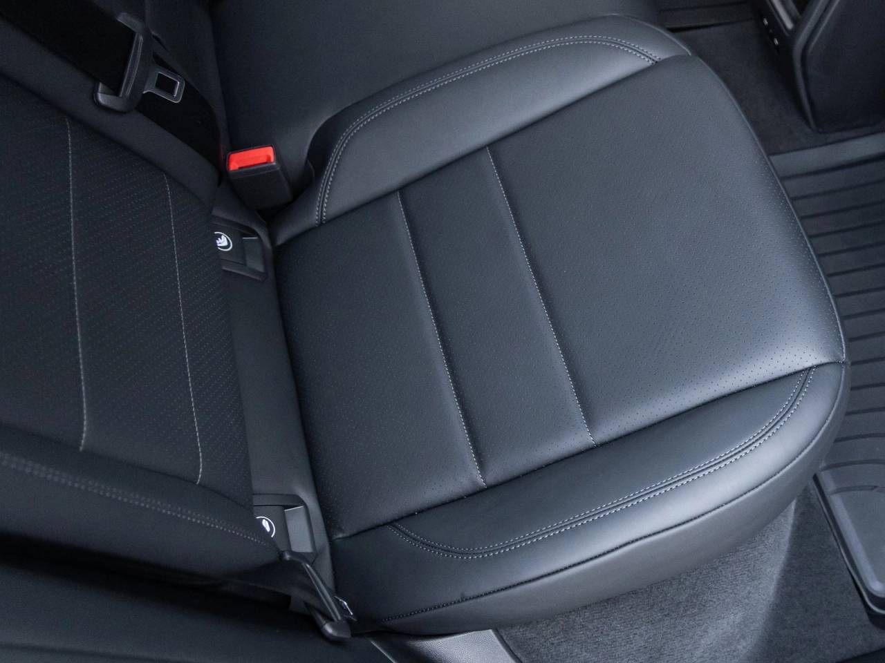 2025 Porsche Macan Electric Macan Electric