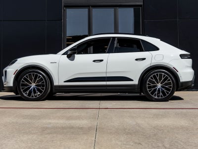 2025 Porsche Macan Electric Electric