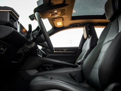 2025 Porsche Macan Electric Electric