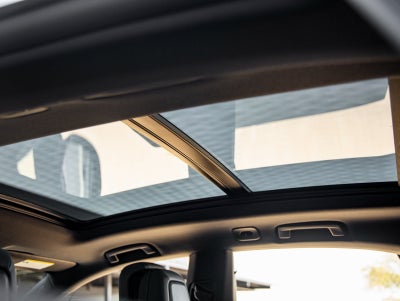 2025 Porsche Macan Electric Electric