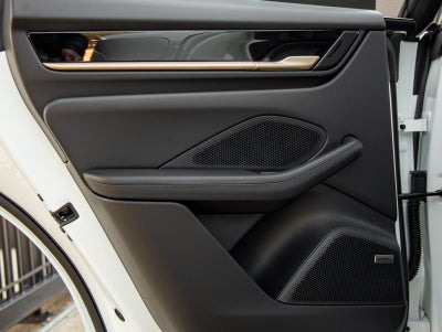 2025 Porsche Macan Electric Electric