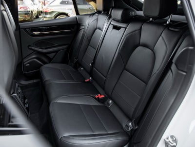 2025 Porsche Macan Electric Electric