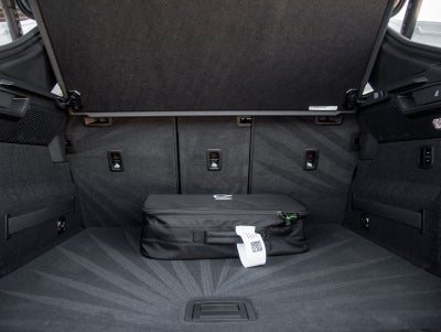 2025 Porsche Macan Electric Electric