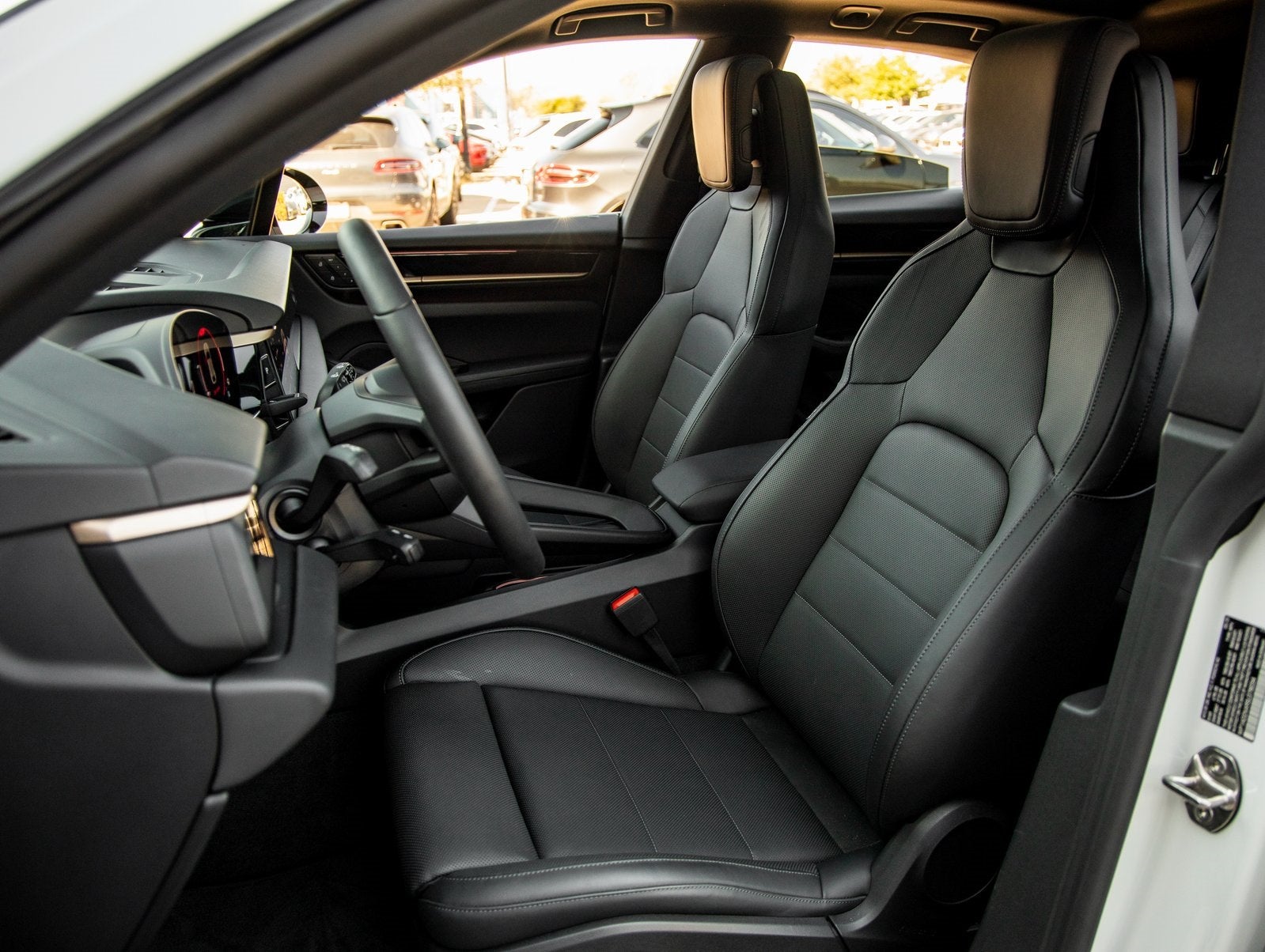 2025 Porsche Macan Electric Electric