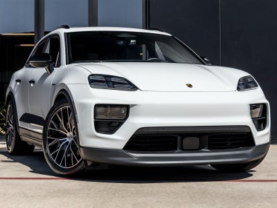 2025 Porsche Macan Electric Electric